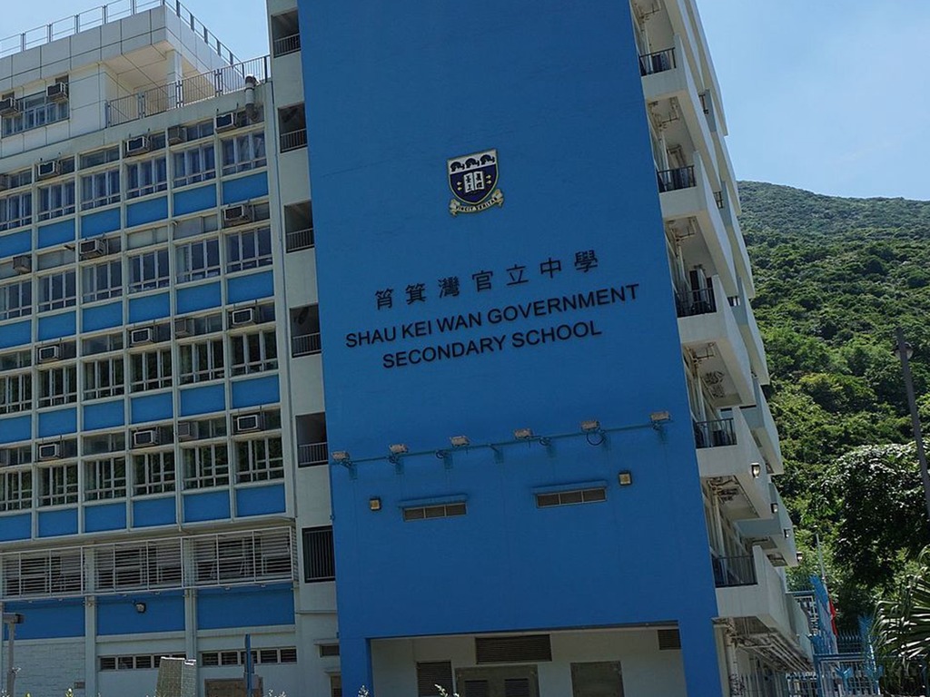 【本港疫情】新增 32 宗新型確診個案  筲箕灣官中 2 人確診過百師生需檢疫