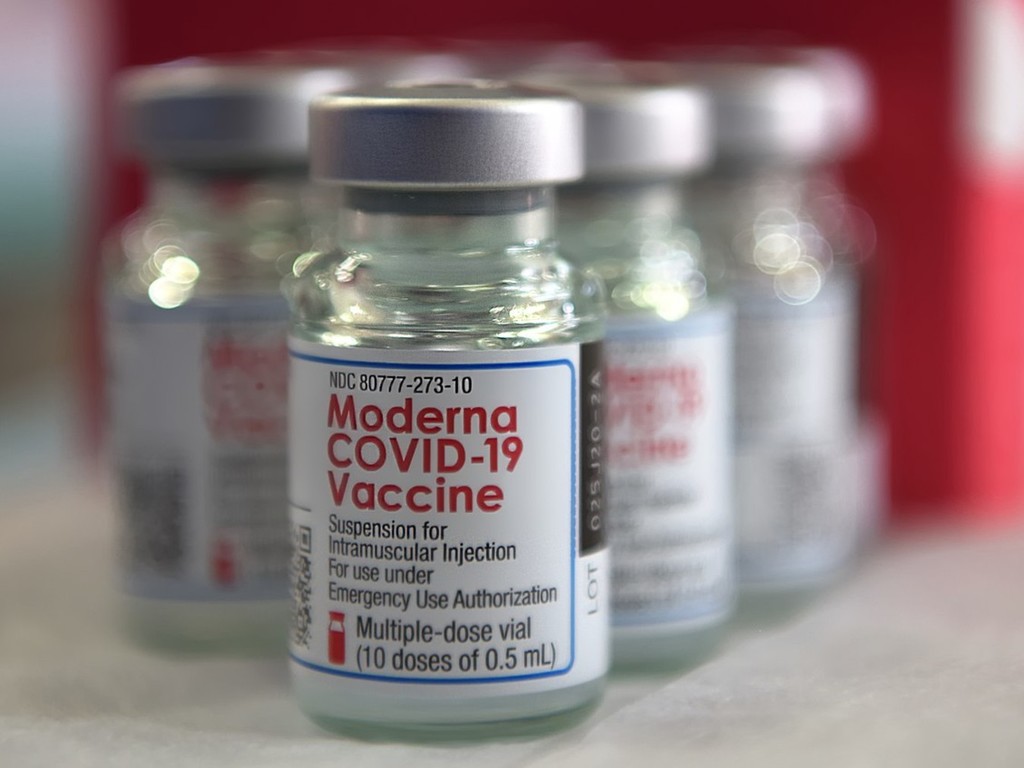 【新冠疫苗】Moderna 針對南非變種病毒  疫苗加強劑展開臨床測試