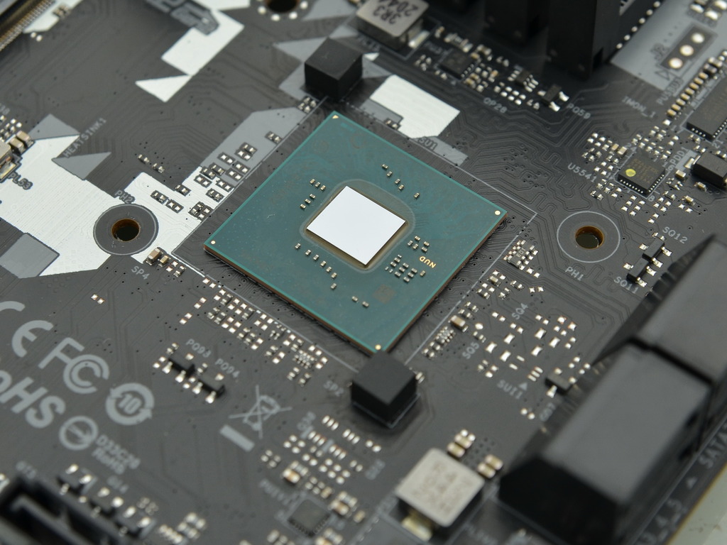 Intel B560 主機板實力驗證！RAM 超頻解禁！