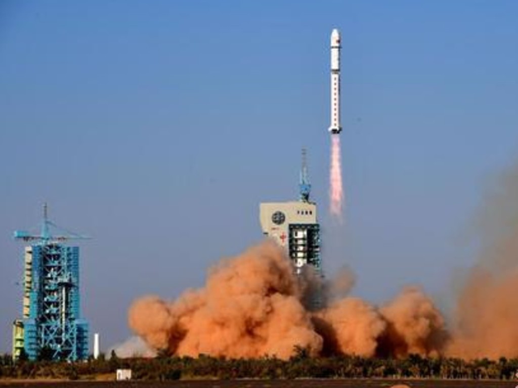 美軍確認中國衛星損毀  分成 21 塊碎片