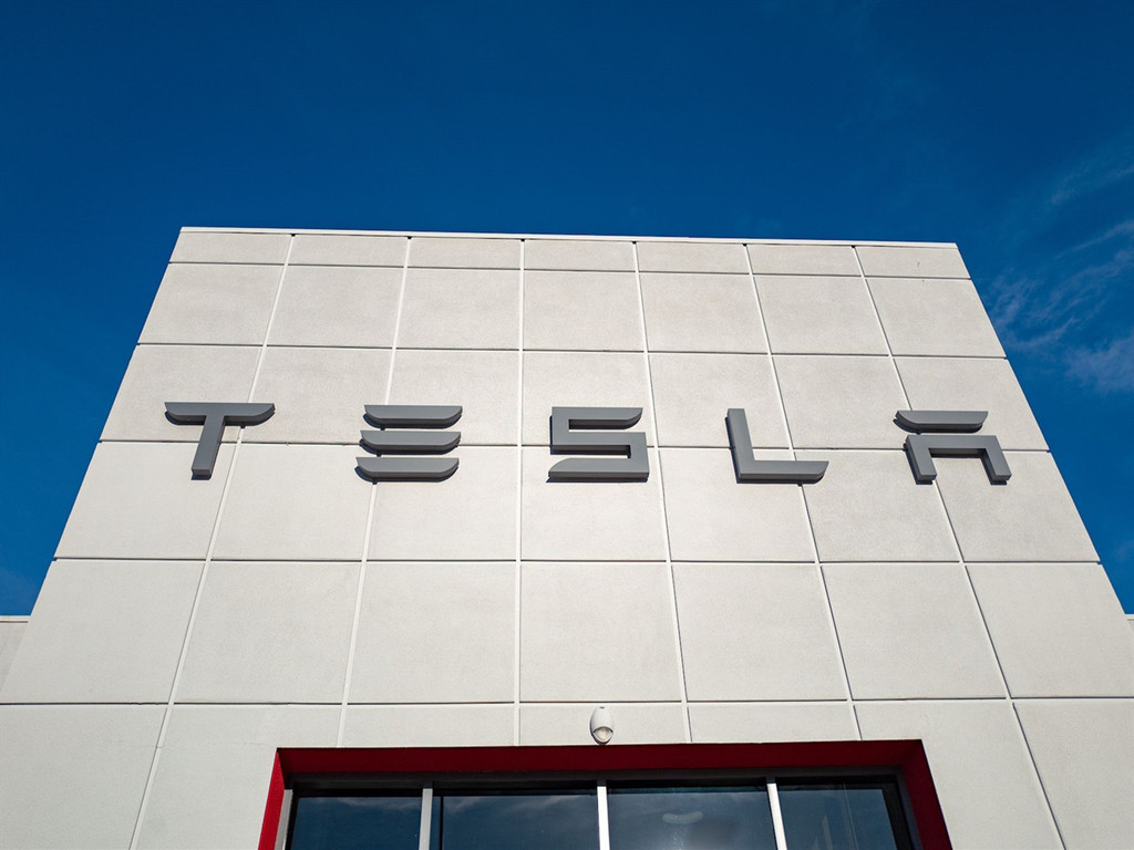 【e＋車路事】傳 Tesla 與 Toyota 合作 交換技術搶攻平價電動車市場