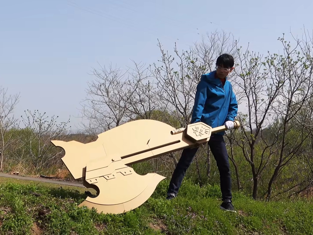 【遊戲熱話】手工製作 魔物獵人紙皮斬擊斧