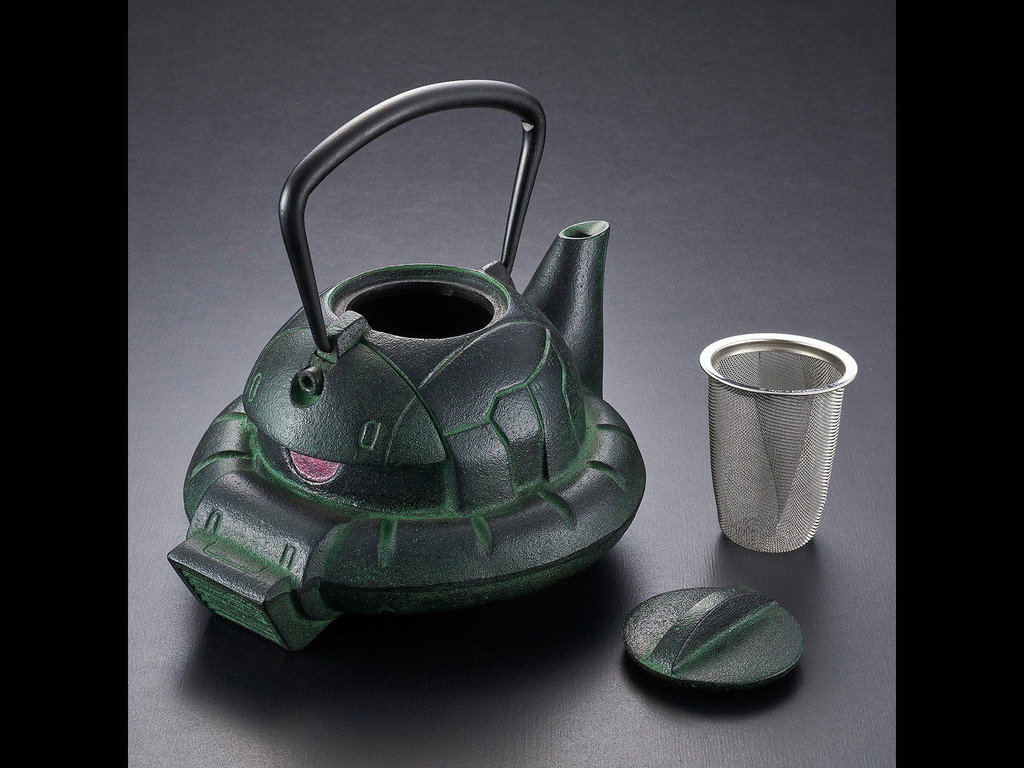 【宅玩意】傳統手藝 x 機動戰士 綠渣古鐵器茶壺