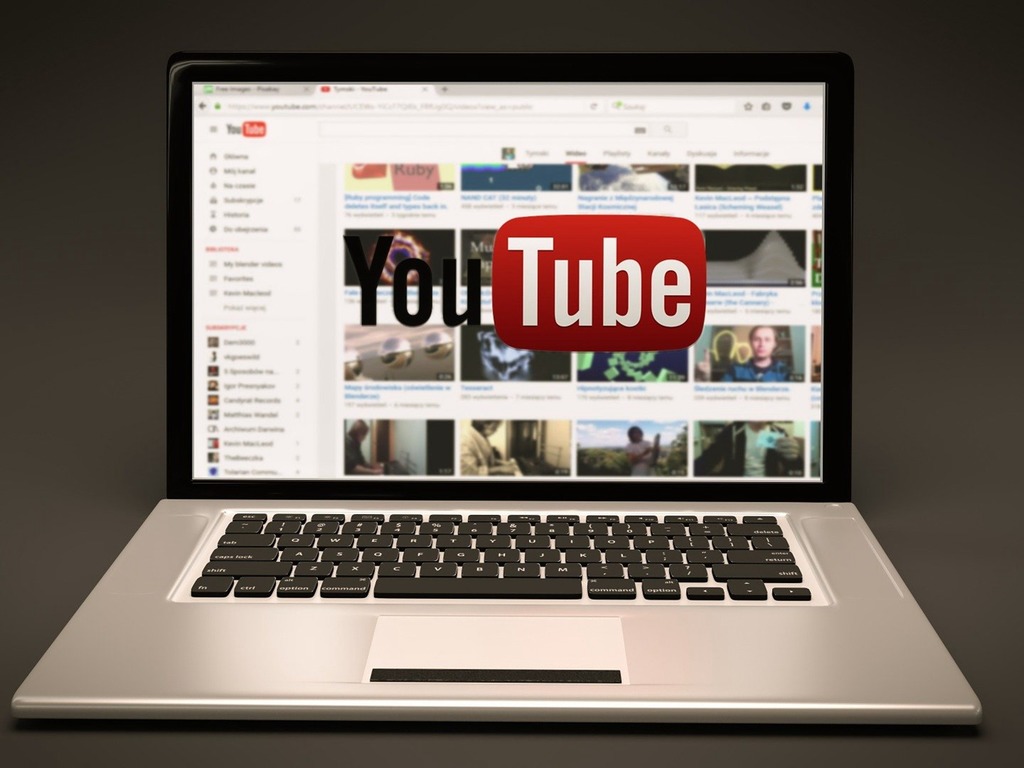YouTube 6 月起更改條款 所有影片或插入更多廣告