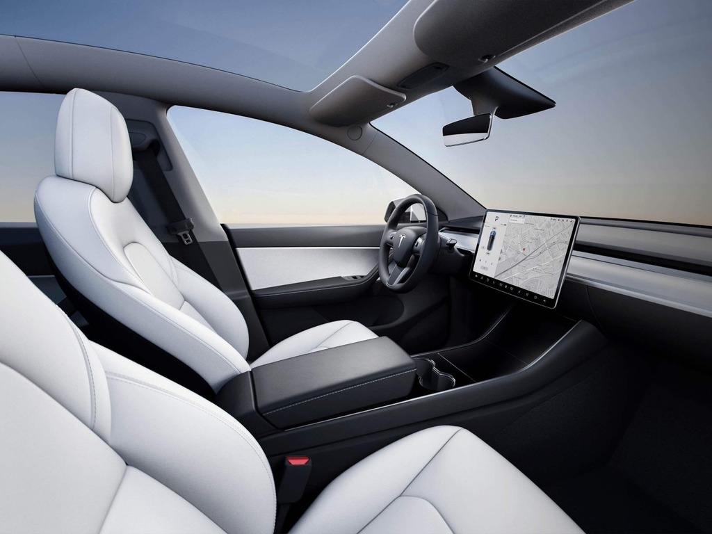 【e＋車路事】Tesla 車內鏡頭正式啟動  監測駕駛者使用 Autopilot 情況