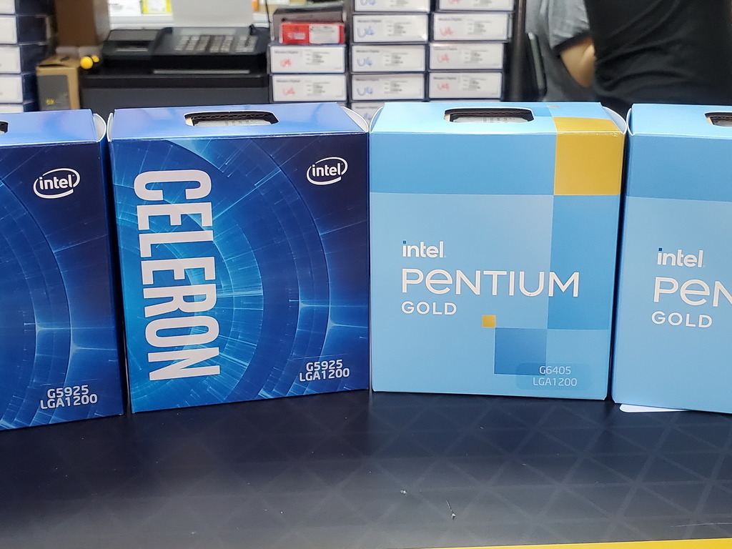 Intel 入門 CPU 再度到貨！開價貴一截！