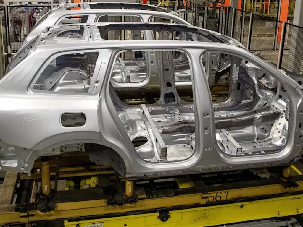 Volvo 計劃以無化石鋼材製車身  望可推動環保減排