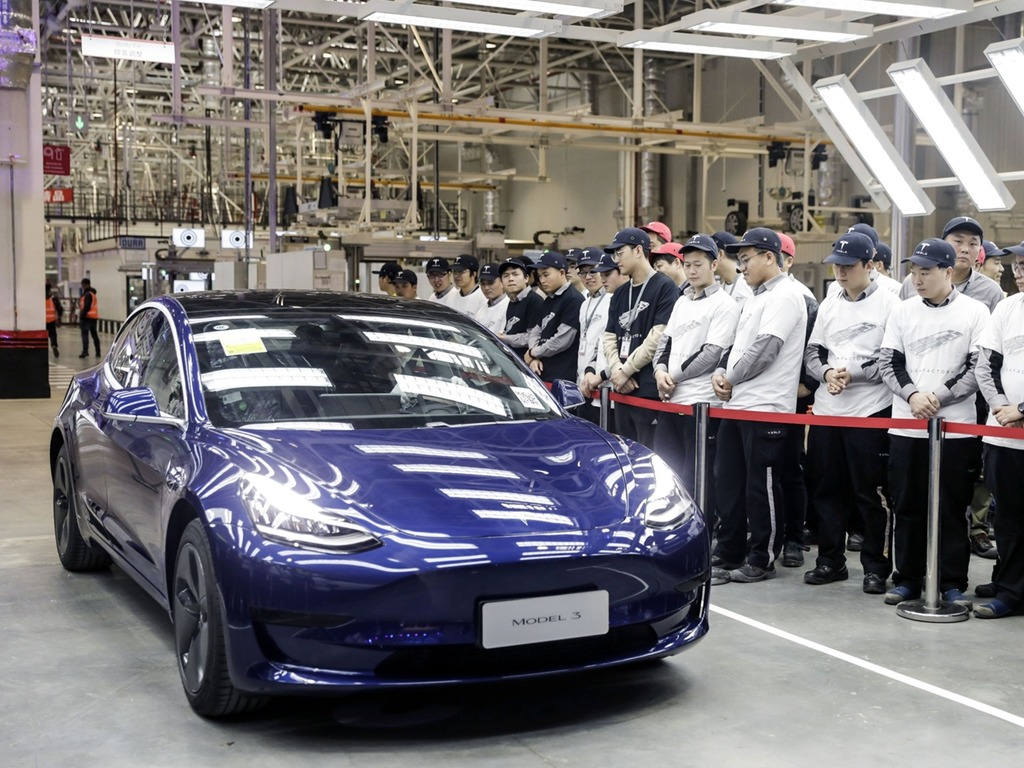 中國要求 Tesla 召回 28 萬輛電動車  巡航控制系統有安全疑慮