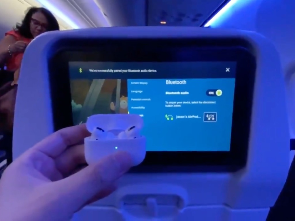 聯合航空新波音 737 Max 8 增設藍牙連接  輕鬆駁 AirPods Pro 聽歌睇戲