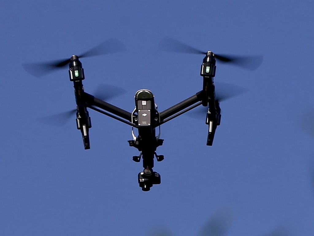 全球 AI 戰爭初現!  以色列出動「無人機蜂群」攻擊哈瑪斯