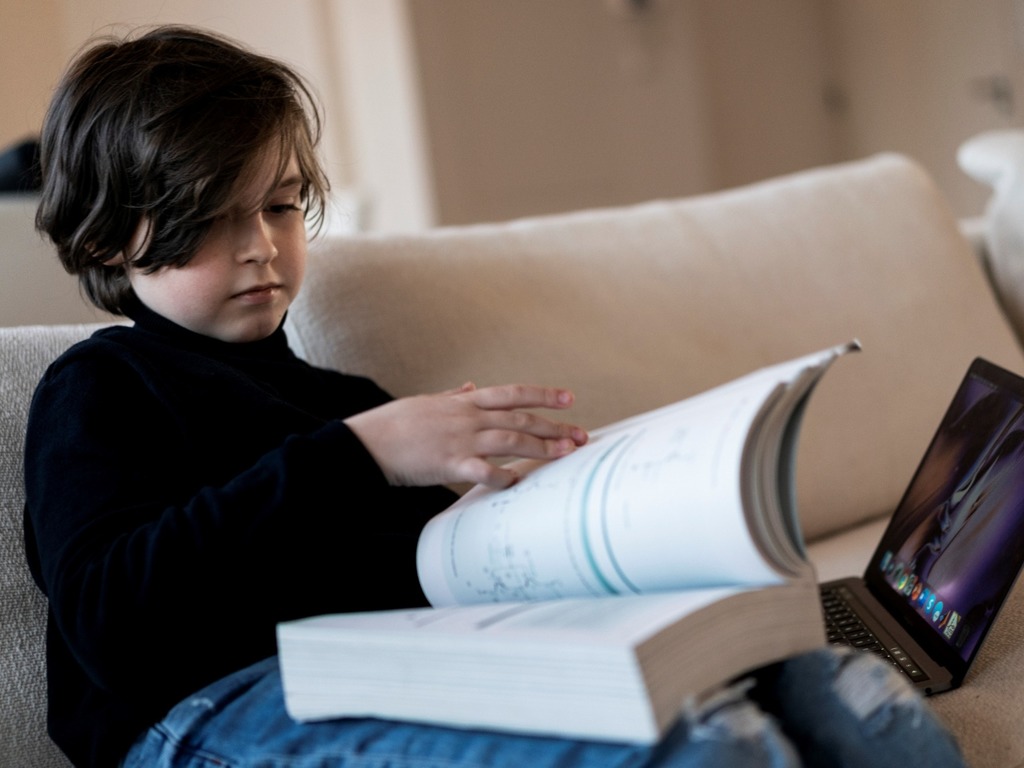 比利時 11 歲神童大學畢業 矢志研發人工器官實現永生