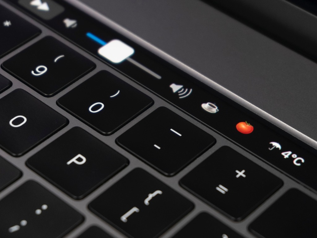 傳 Apple 新 MacBook Pro  取消觸控欄 Touch Bar