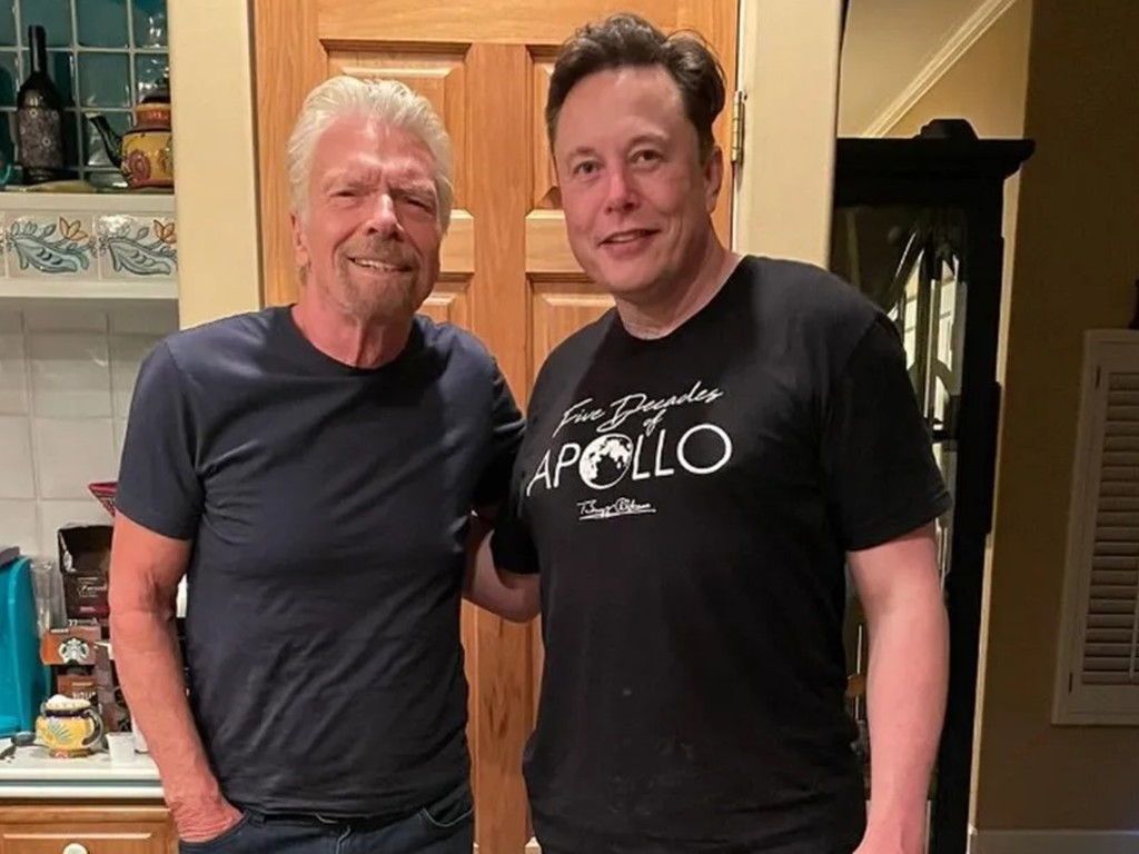 Elon Musk 擁有價值25萬美元維珍銀河太空船票！證與布蘭森之間友誼！