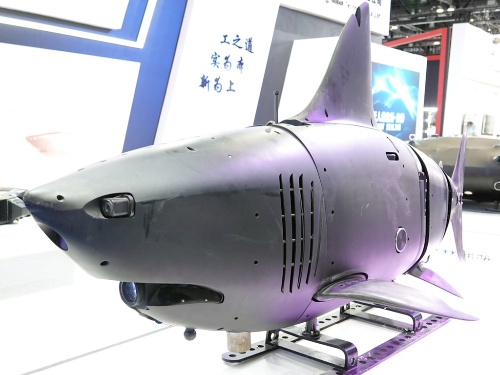 國產軍用智能機械鯊魚曝光  具反潛及偵測能力