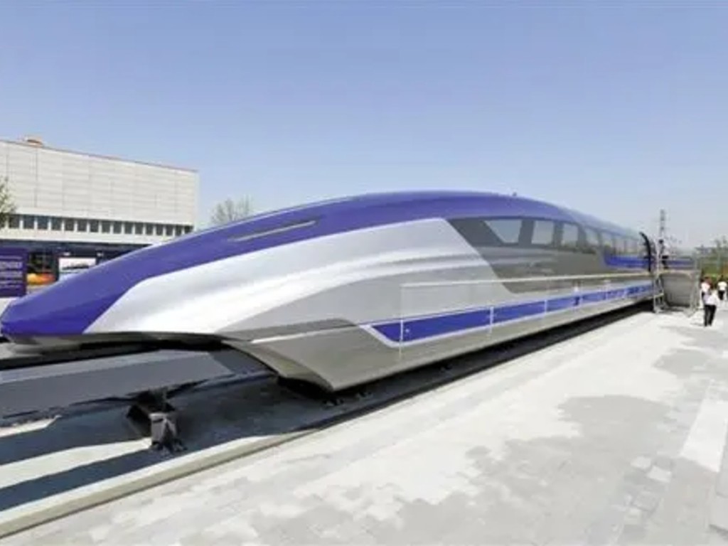 全球首套同類鐵路! 中國時速 600 公里高速磁浮列車組裝完成  北京到上海只需 2.5 小時
