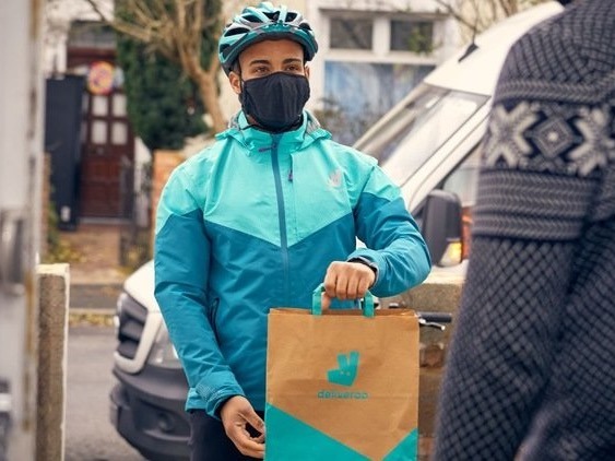 疫情效應，Deliveroo 業務大幅增長 