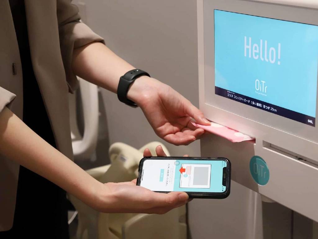 日本機場推女士貼心服務！掃描專用 App 免費取衛生用品！