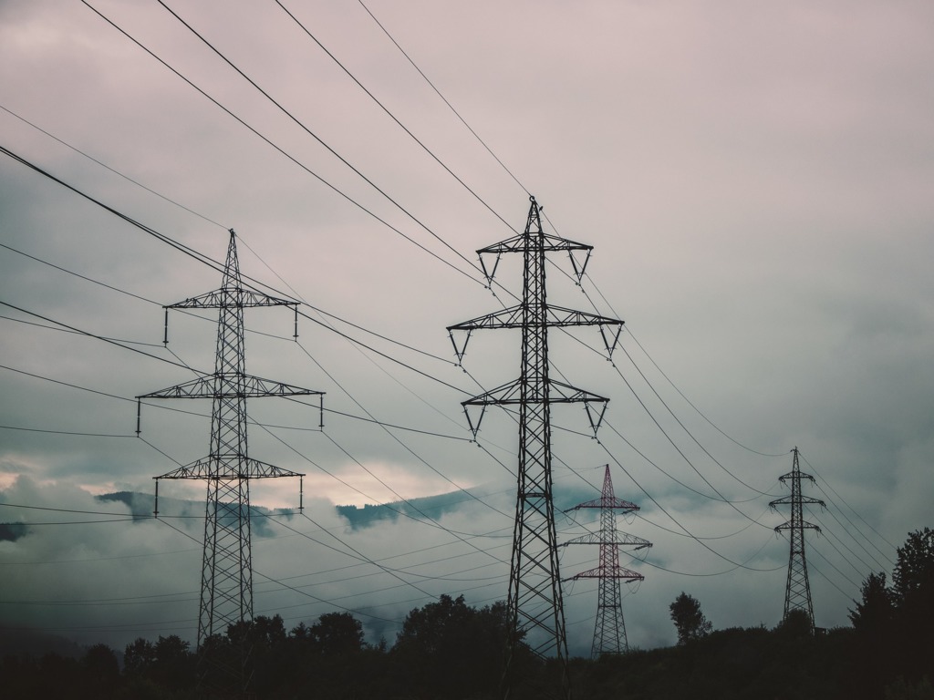 【中國限電】網傳限電令擴至京滬  國網北京及上海電力隨即否認