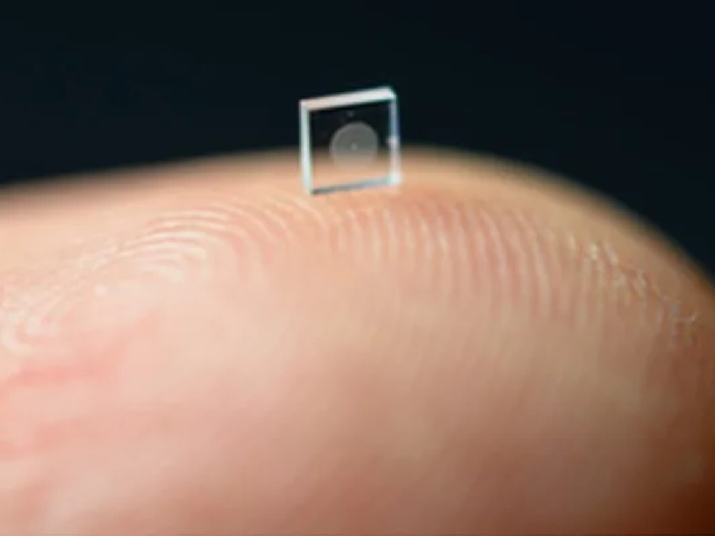 【醫療科技】美國大學研發鹽粒尺寸微型相機！輕鬆拍出 720p 全彩照