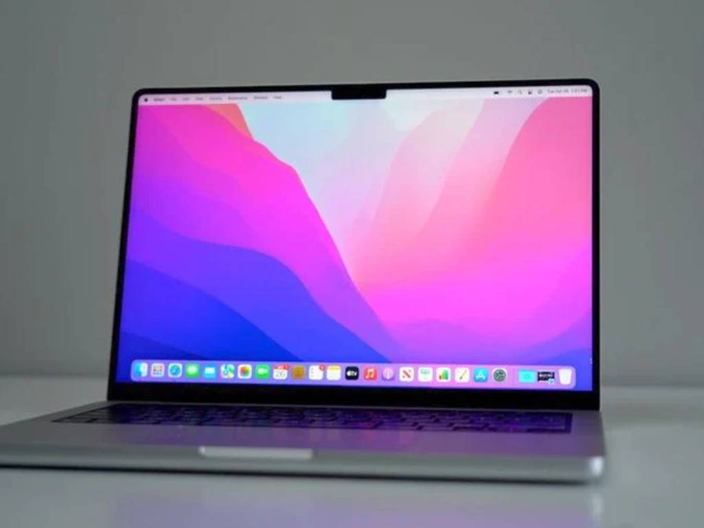 Apple推macOS 12.1 新版本  解決新MacBook充電、觸控板問題