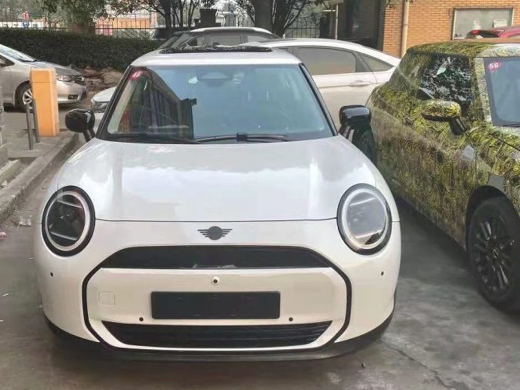 【e＋車路事】新一代 Mini Cooper 電動車曝光 內外設計大革新