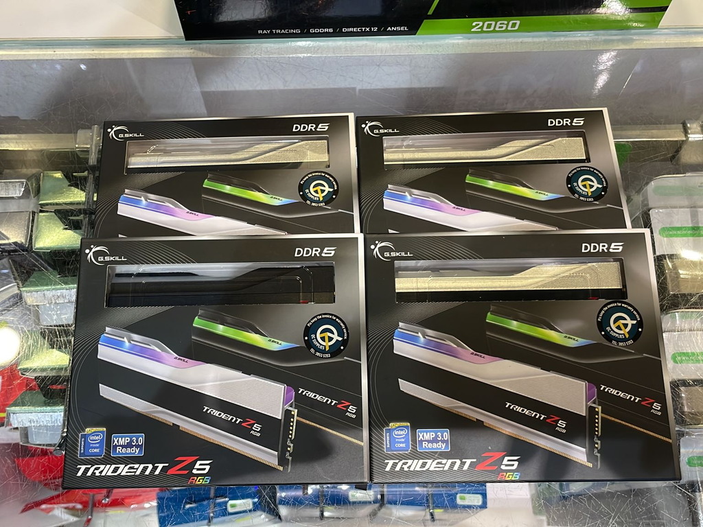 DDR5 6000 模組現身!史上最高速!