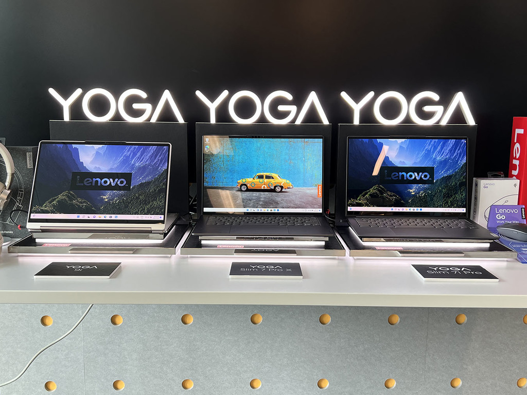 Lenovo Yoga 全面升級 12 代 CPU 配 PureSight 靚芒