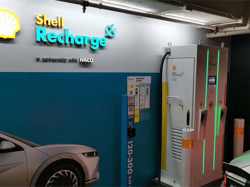 Shell Recharge 充電站登陸中港城 全港最快 Universal 充電速度