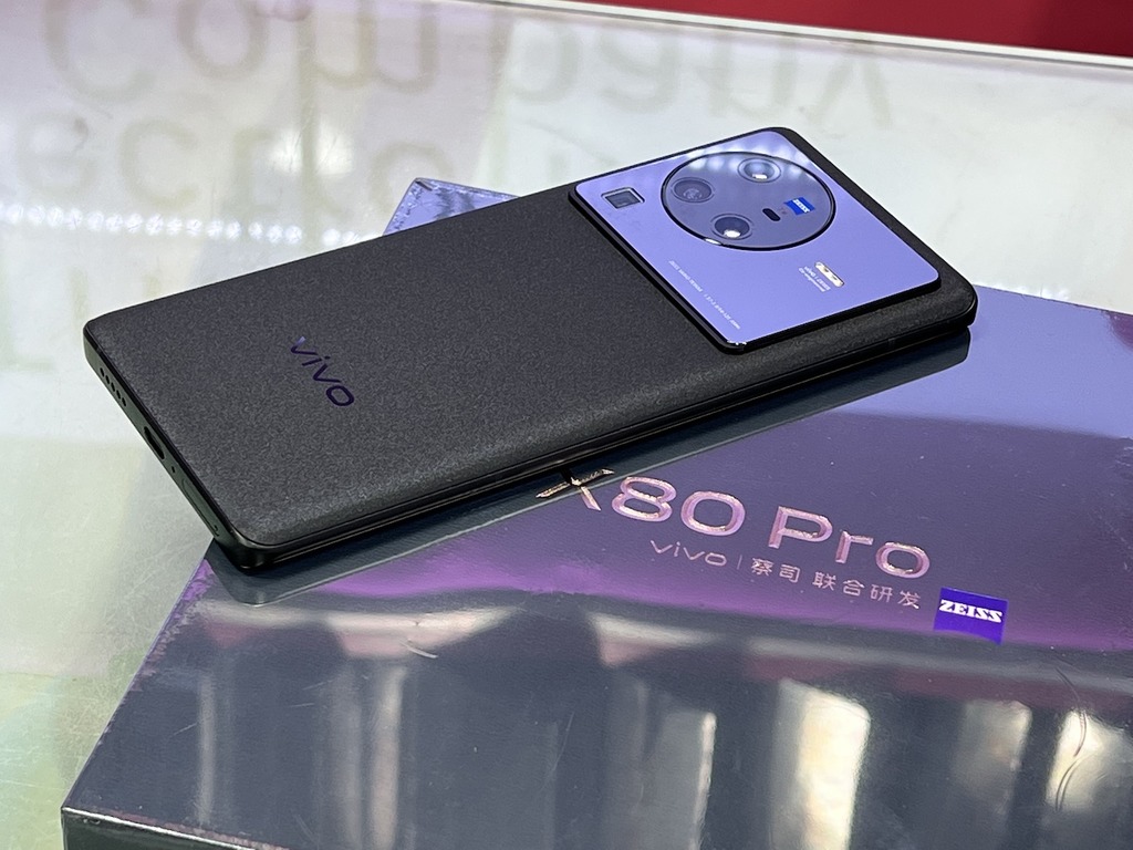 vivo X80 Pro 天璣水貨完勝港行！散熱效能全面領先