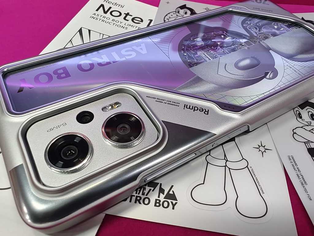 Redmi Note 11T Pro+ 阿童木潮流限定版登場！鉑金浮雕工藝機身夠科幻【多圖】