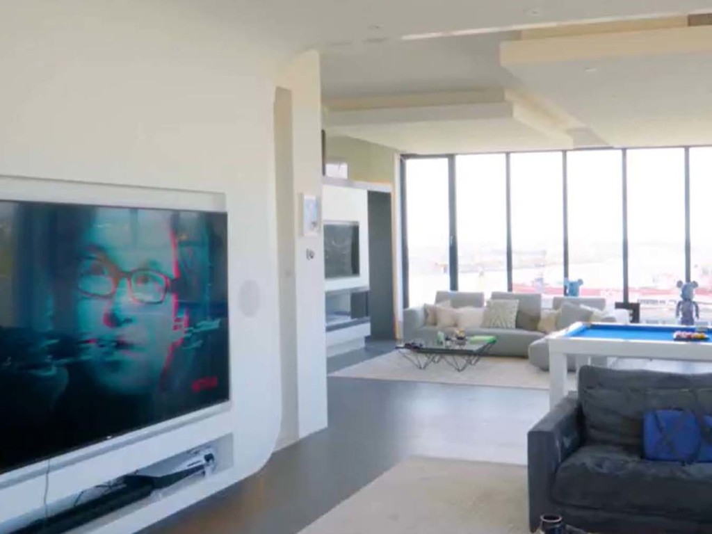 YouTuber 靠打 GTA5 致富 成功購入現實版頂層豪宅