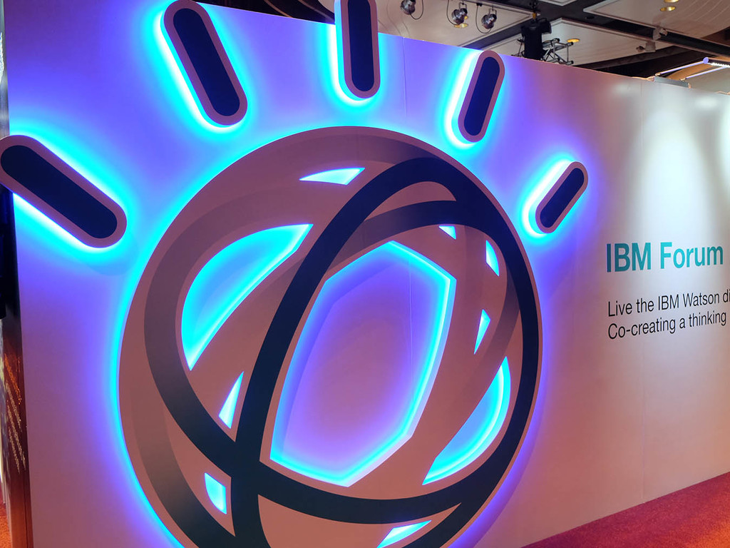 私有雲部署智能分析  樹仁大學採IBM Watson Discovery 