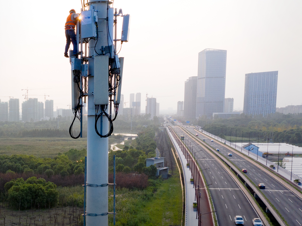 中國累計建成 5G 基站逾 185 萬 上海密度最高每平方公里 8 個