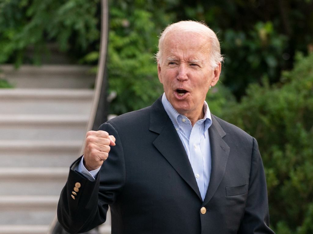 拜登簽署晶片法案 中方表示堅決反對