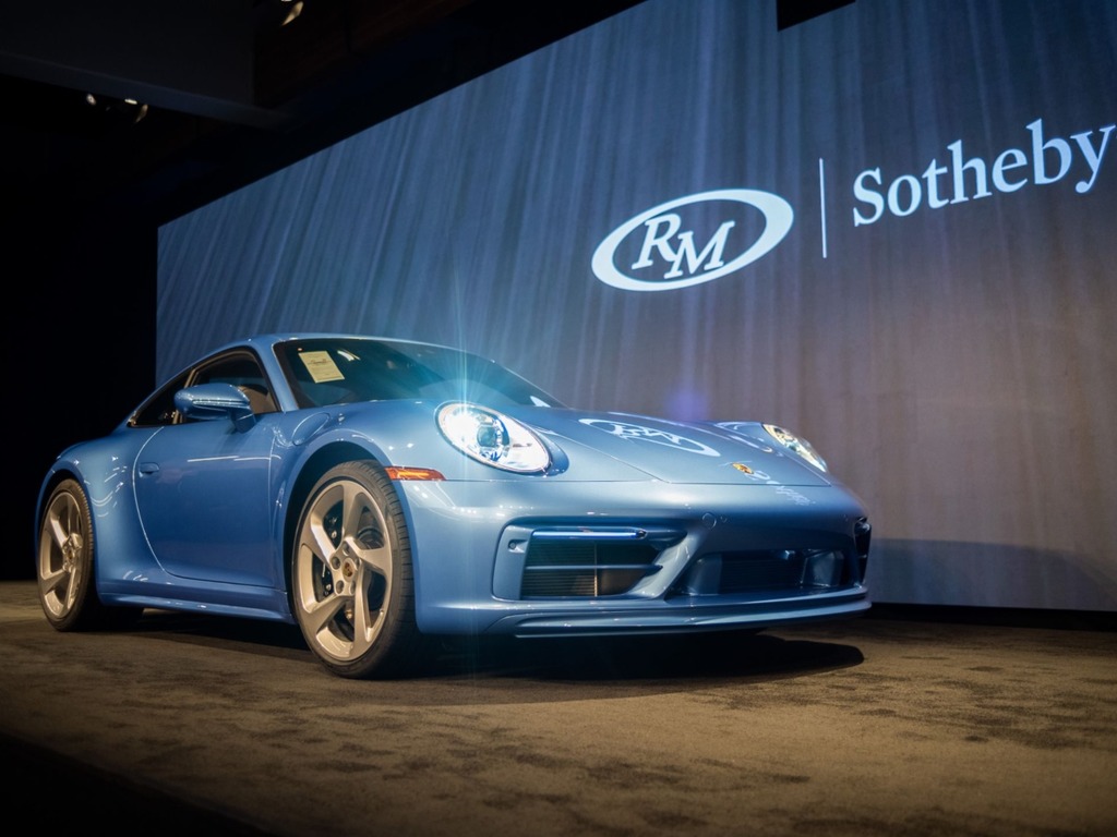 Porsche 911《反斗車王》Sally 特別版 蘇富比拍賣 US＄360 萬成交