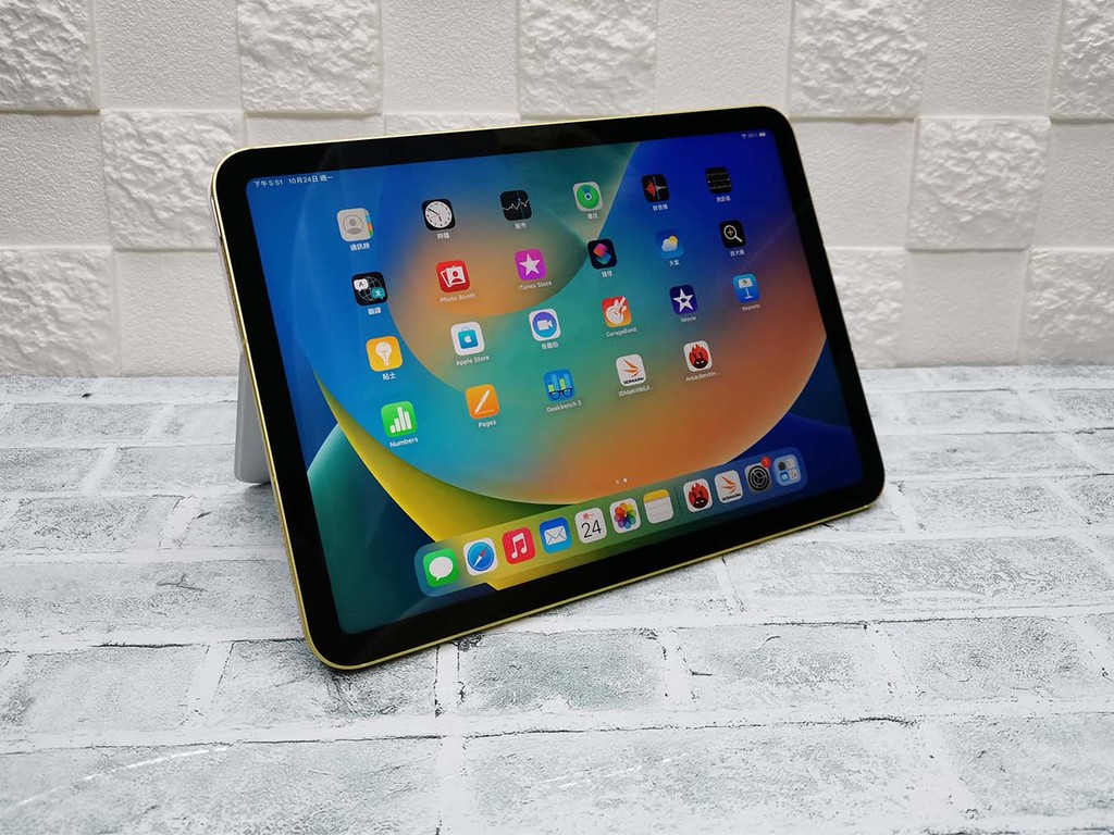 【開箱】2022 版 iPad 10 登場 屏幕升級兼備 5G 上網