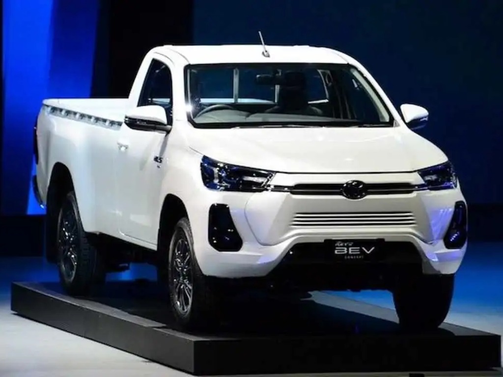 豐田 Toyota 泰國首發電動農夫車 Hilux Revo BEV 主打多功能
