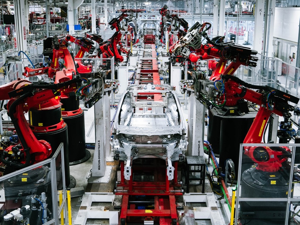 Tesla 德州超級工廠引入 66 Kuka 機械人 專門生產 Cybertruck？
