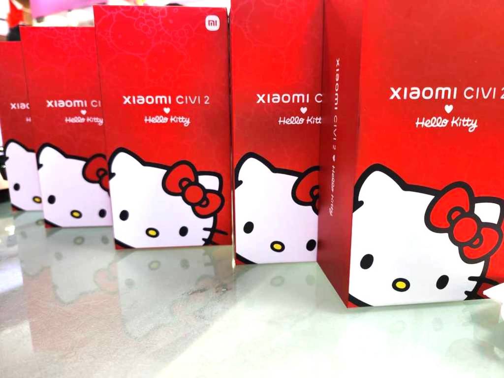 小米 x Hello Kitty 潮流限定版真機抵港！機身遇熱即變色