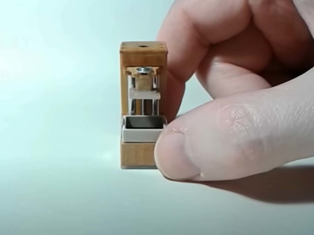 世上最細 3D 打印機出爐 體積只有手指頭大小