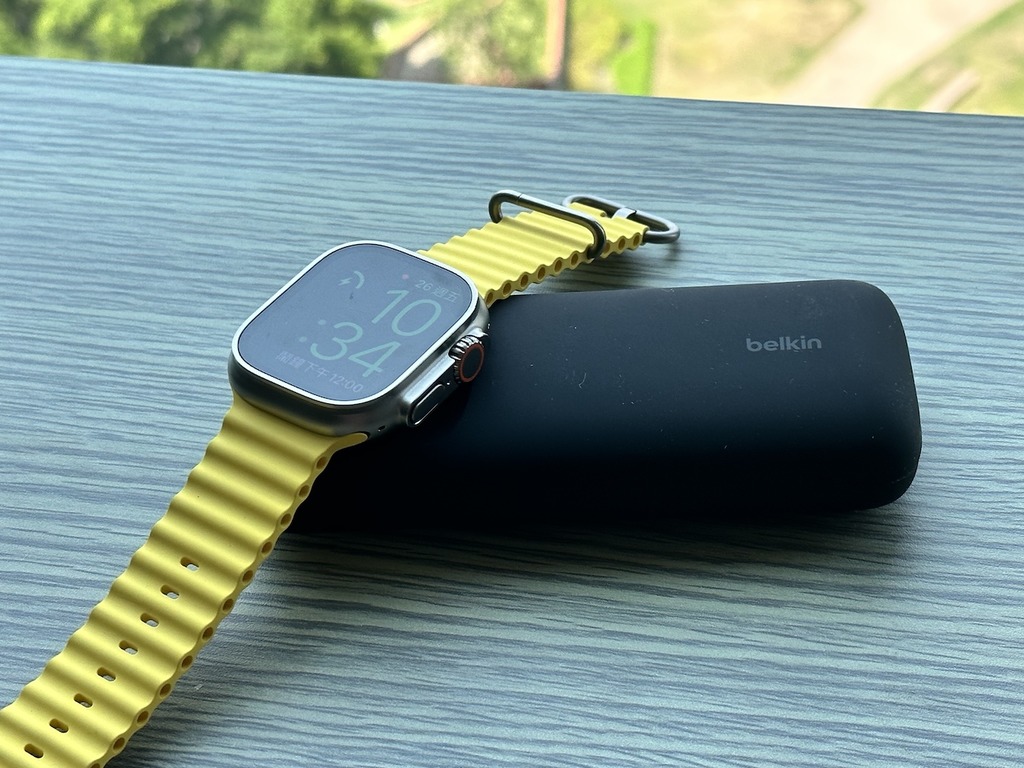 Belkin BoostCharge Pro 10,000 mAh 流動充電池實試！Apple Watch 都可以流動充電