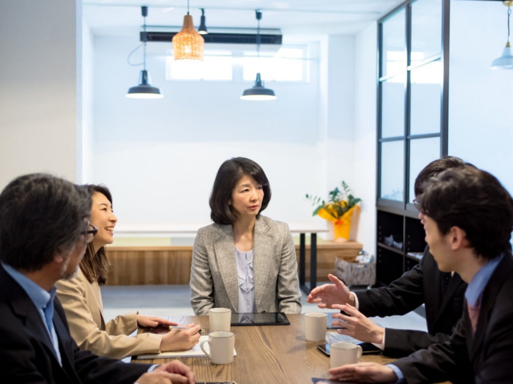 AI 來襲增失業危機？日本調查指逾 7 成被訪者擔心飯碗不保