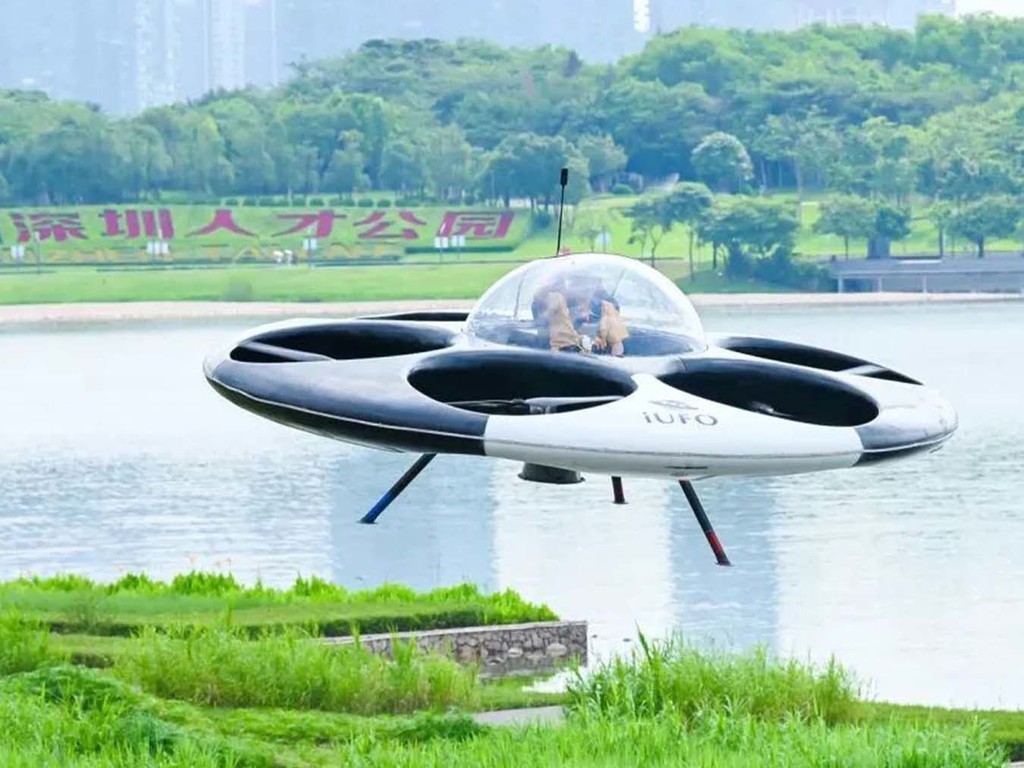 深圳成功研發載人 UFO 支援手動自動駕駛模式