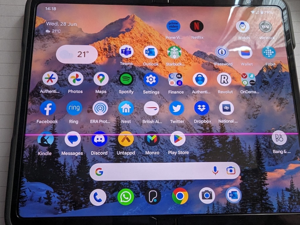 Google Pixel Fold 正式上市 惟多位用家極速發現屏幕問題