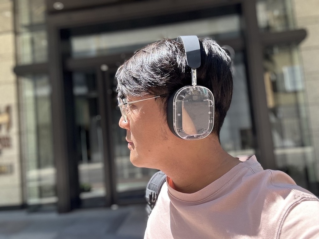 MONDO Over-Ear 透明風頭戴耳機！雙單元設計高中低音都照顧