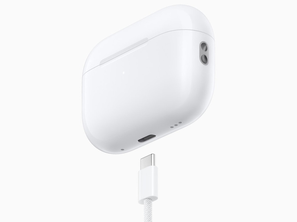 【蘋果發佈會2023】Apple AirPods 2 備兩大改動 用 USB-C 由 iPhone 15 取電補給無難度