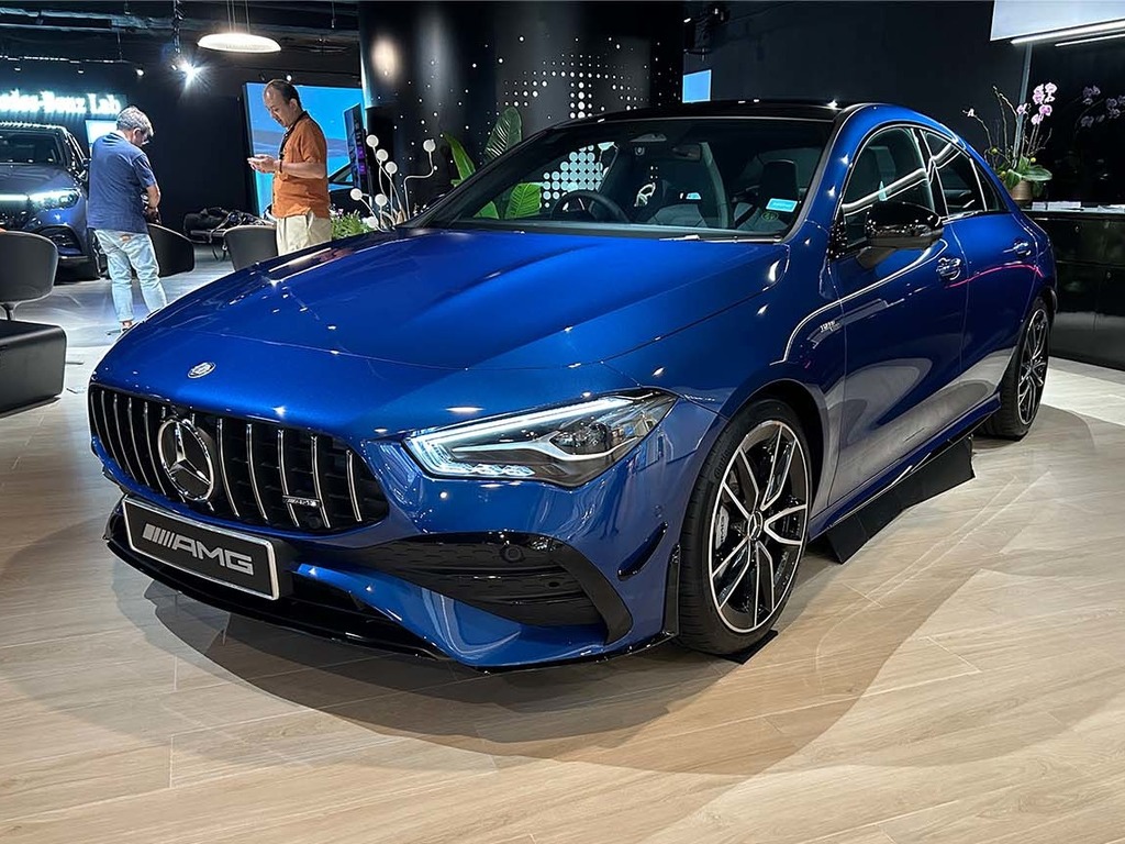 Benz 全新 2023 版 CLA 抵港 高科技型格房跑新色吸晴