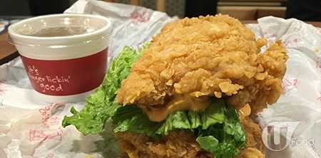 上下都係雞！KFC 雙層軍艦肥唔肥？