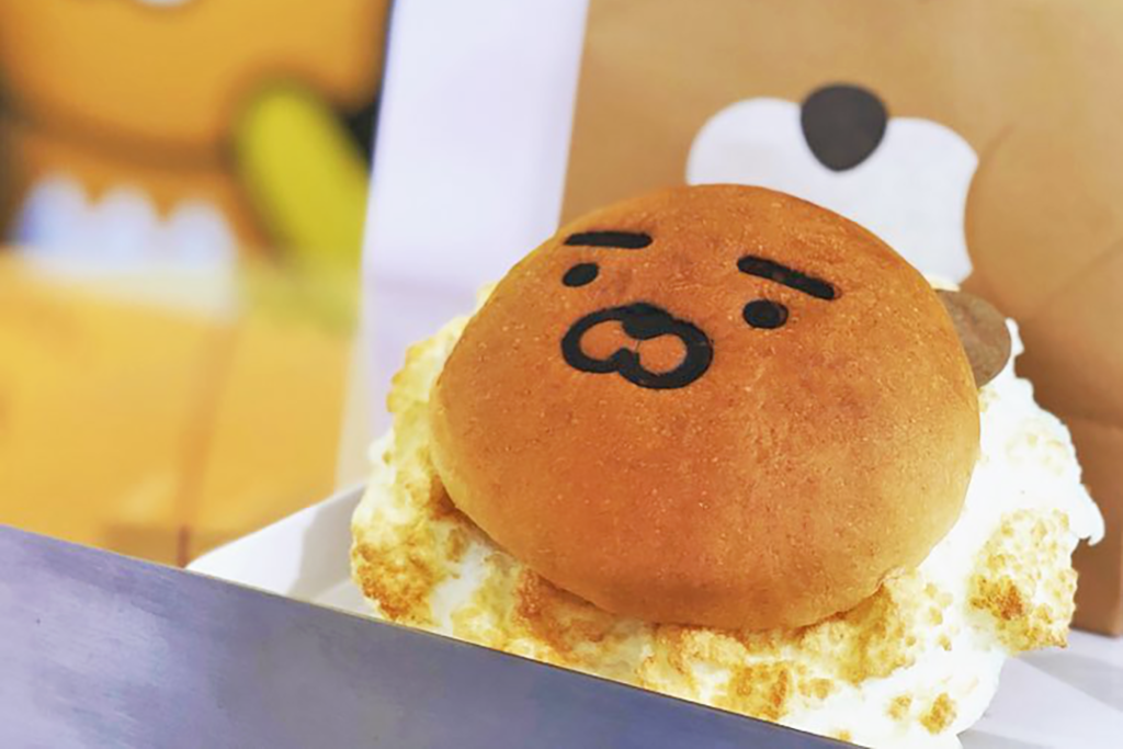 【韓國Cafe】韓國首爾KAKAO FRIENDS聯乘麵包店　超可愛Ryan芝士蛋漢堡包／方包