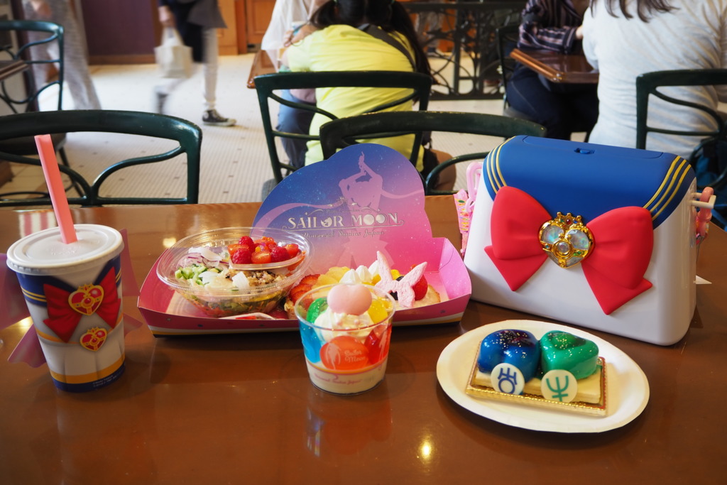 【美少女戰士】美少女戰士回歸USJ日本環球影城！水手服造型爆谷桶／美戰主題美食甜品